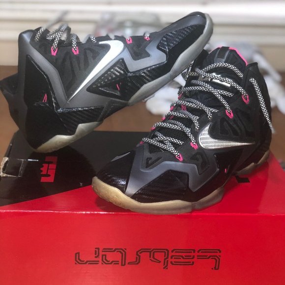Nike Other - Lebron XI South Beach